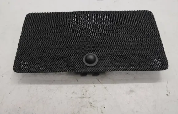 Mercedes-Benz C W204 Dash center speaker trim cover A2048800489 125761