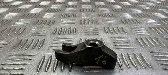 KIA Sportage Fuel Injector clamp holder 