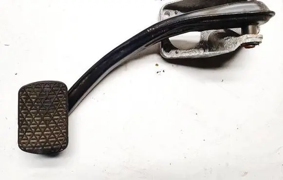 Mercedes-Benz GL X164 Brake pedal a1642901901 pp164290046