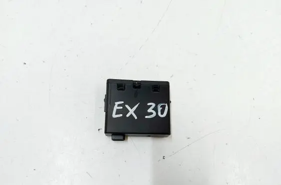 Volvo EX30 USB socket connector 80000279