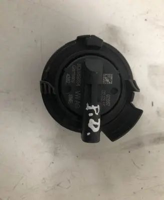 Volkswagen Golf VII Airbag deployment crash/impact sensor 5Q0959354