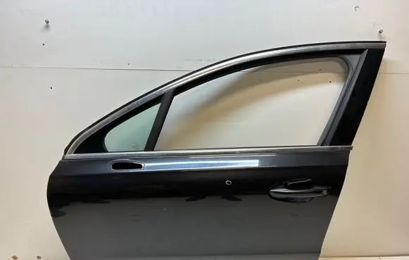 Peugeot 508 Front door