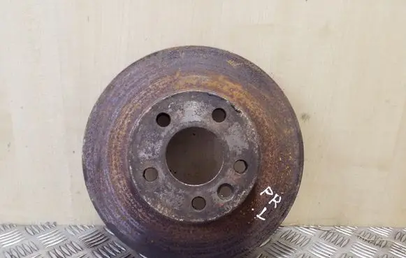 Volkswagen Transporter - Caravelle T4 Front brake disc