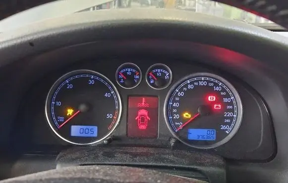 Speedometer (instrument cluster)