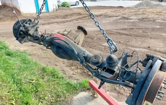 Mercedes-Benz X-class W470 Rear axle beam 3521904035084 7474
