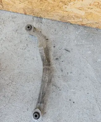 Nissan Qashqai Rear control arm