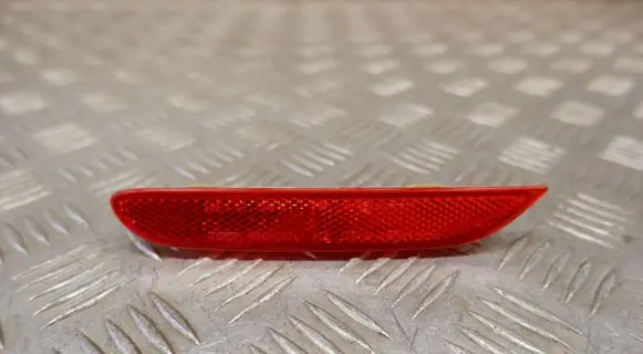 Nissan X-Trail T32 Rear tail light reflector 26565JJ90A