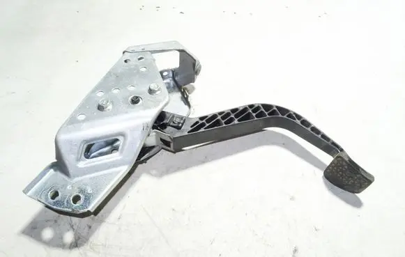 Clutch pedal