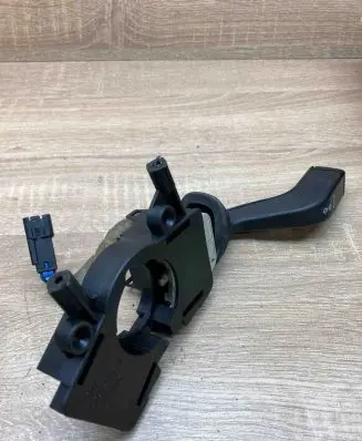 Opel Vectra B Indicator stalk 26051171