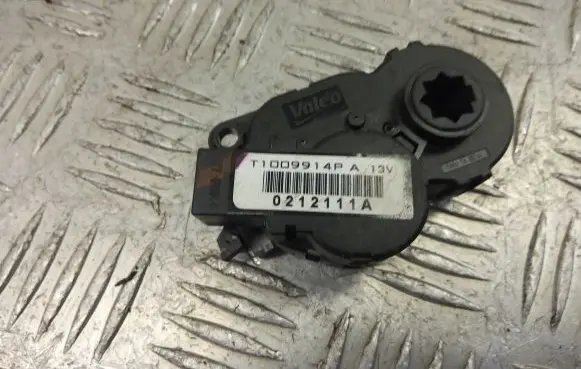 Nissan Leaf II (ZE1) Air flap motor/actuator T1009914PA