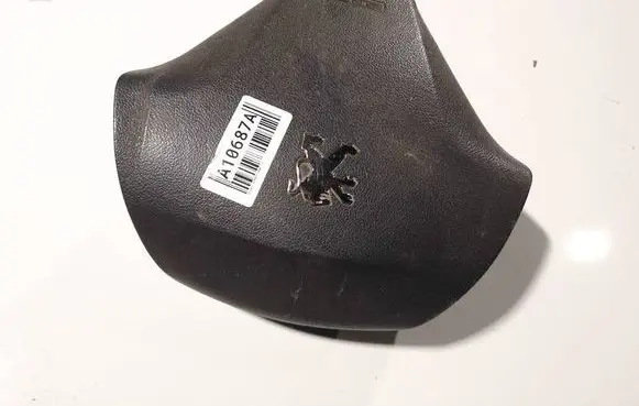 Steering wheel airbag
