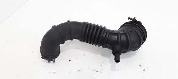 KIA Sorento Turbo air intake inlet pipe/hose 281303E210