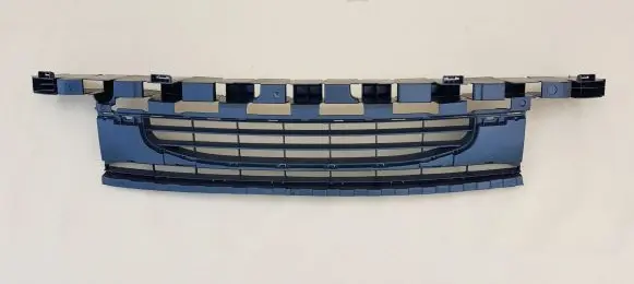 Renault Fluence Front bumper lower grill
