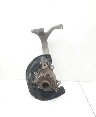 Audi A6 S6 C6 4F Front wheel hub 4F0407241K R4F0257