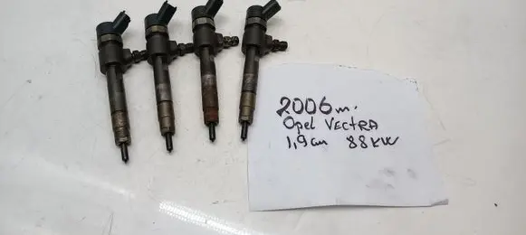 Opel Vectra C Fuel injectors set 0445110276