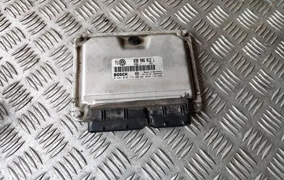 Volkswagen Golf IV Engine control unit/module 038906012L 0281010112