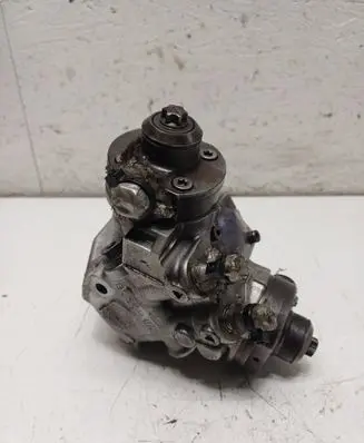 BMW X5 F15 Fuel injection high pressure pump 0445010841