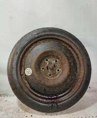 Toyota Corolla Verso AR10 R17 spare wheel 