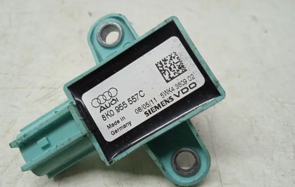 Audi A5 8T 8F Airbag deployment crash/impact sensor 8K0955557