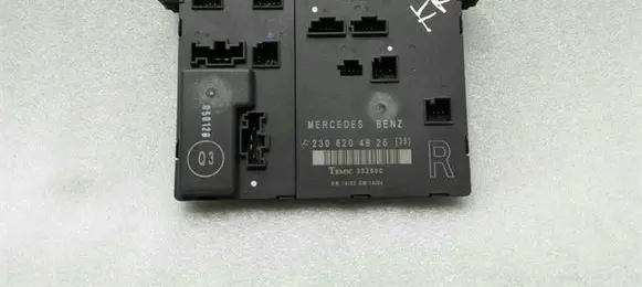 Mercedes-Benz SL R230 Door control unit/module A2308204826