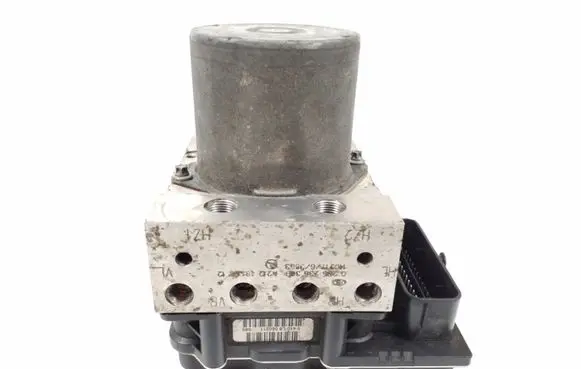 Mercedes-Benz E W212 ABS Pump A2124313512