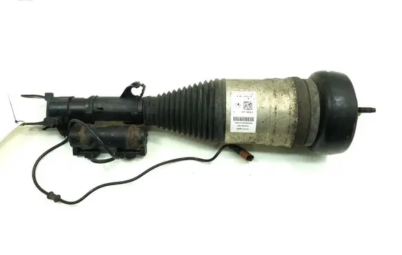 Mercedes-Benz C W205 Front shock absorber/damper A2053204868