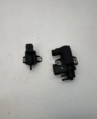Toyota Avensis T250 Turbo solenoid valve 258600R010 258190R011