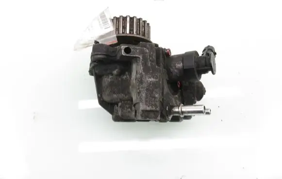 Peugeot 308 Fuel injection high pressure pump 9811347380 0445010739 0928400779