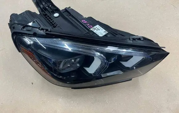 Headlight/headlamp
