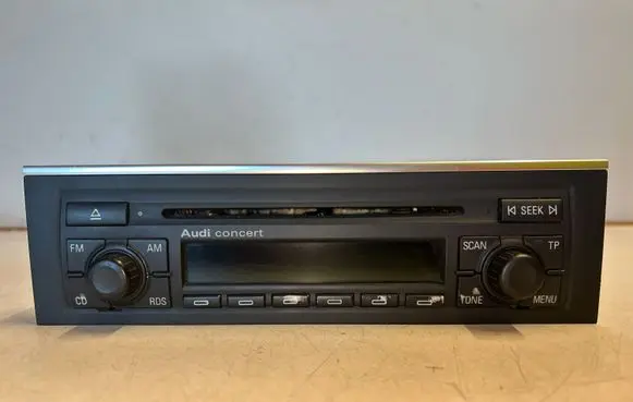 Audi A4 S4 B7 8E 8H Radio/CD/DVD/GPS head unit 