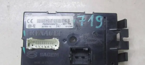 Opel Vivaro Comfort/convenience module 8200530975