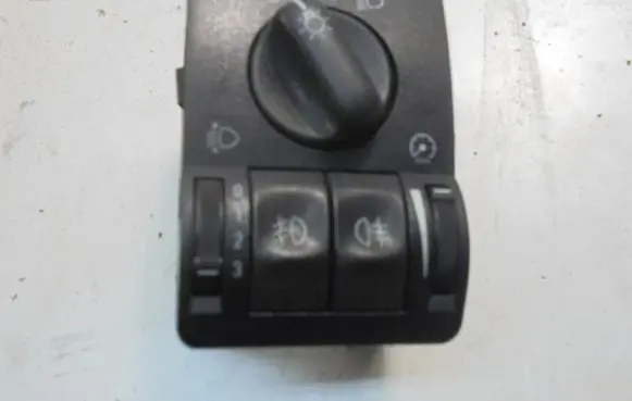 Opel Astra G Light switch 90561377