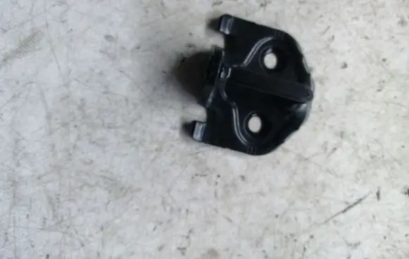 Ford Mondeo MK IV Front door lock loop/hook striker 6G91R21982FBB