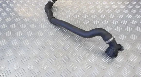 BMW X1 F48 F49 Engine coolant pipe/hose 8584831