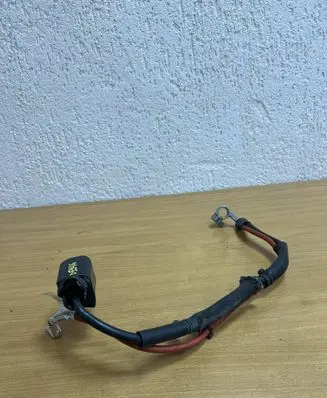 Volkswagen Golf VII Positive cable (battery) 5Q0971228 D5946