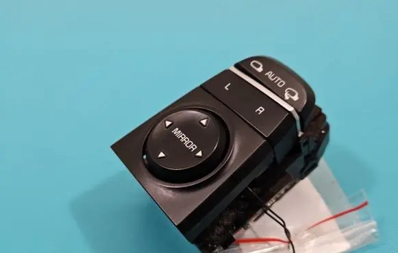 KIA Optima Electric window control switch 299161139 IMPRK1442360