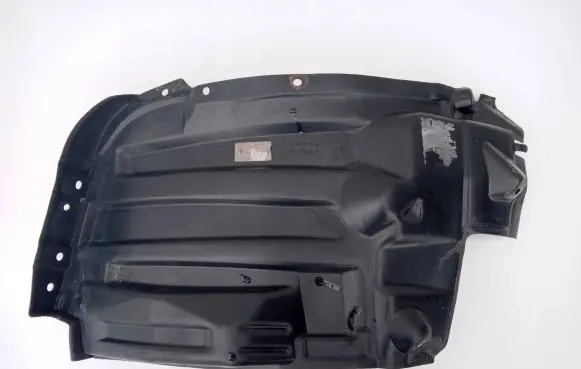 Mitsubishi Pajero Sport II Center/middle under tray cover 5370B192