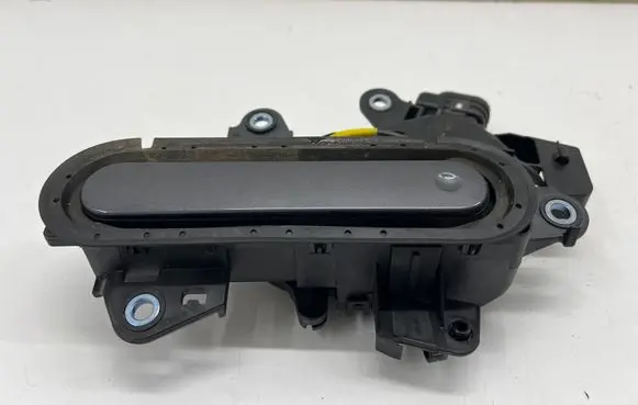 Rear door exterior handle