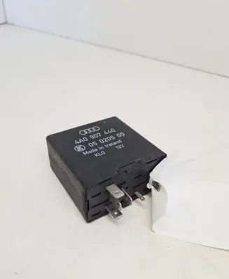 Audi A6 S6 C5 4B Other relay 4A0907440 05020500 361