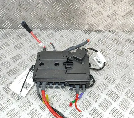 Mercedes-Benz C W205 Current control relay A2055402850
