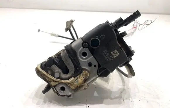 Peugeot 508 Rear door lock 851926