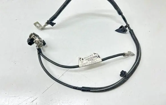Renault Captur Negative earth cable (battery) 240802319R 000000