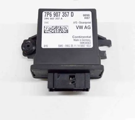 Volkswagen Golf VII Light module LCM 7P6907357D 7P6907357A