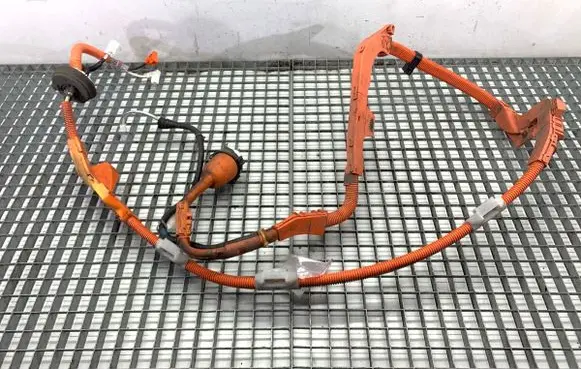 Toyota Auris E180 High voltage cable 