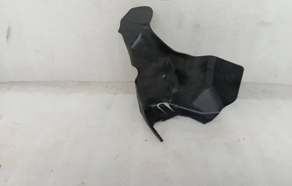 Audi Q3 F3 Other engine bay part 5Q1614321D