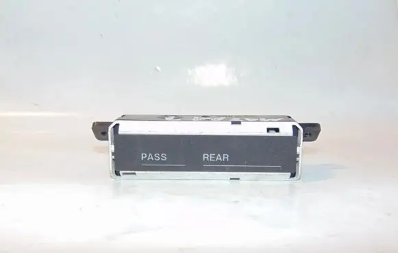Mazda 3 I Screen/display/small screen BR5S55260