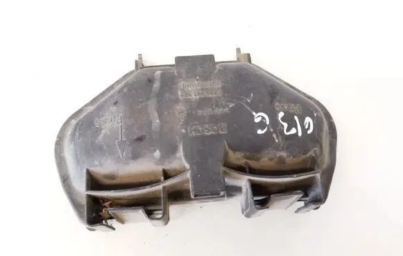Headlight/headlamp dust cover