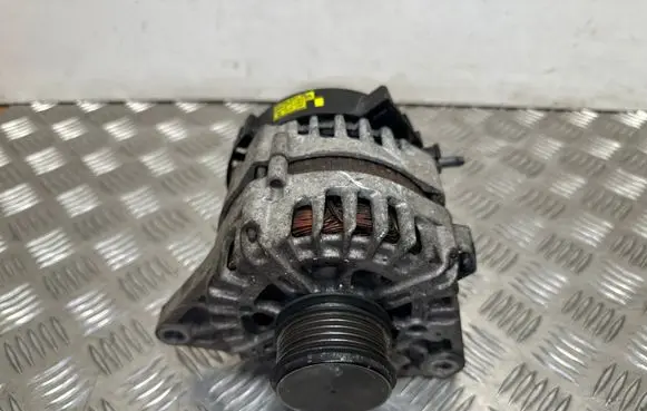 KIA Ceed Generator/alternator 373002A805