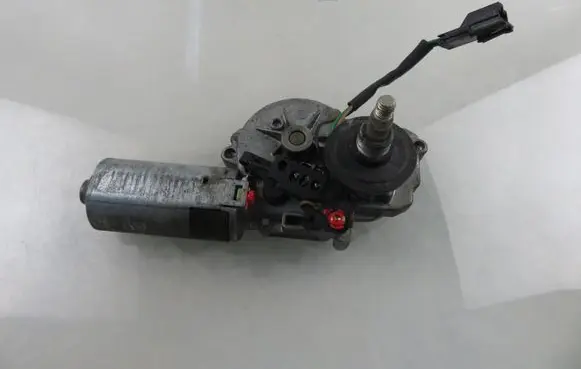 Mitsubishi Space Star Rear window wiper motor