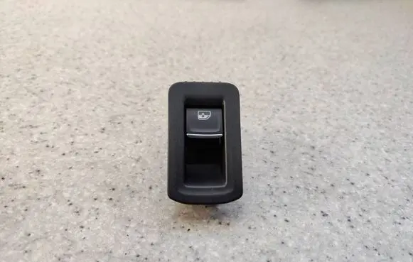 Volkswagen Tiguan Electric window control switch 5NA86725515 5NA867255
